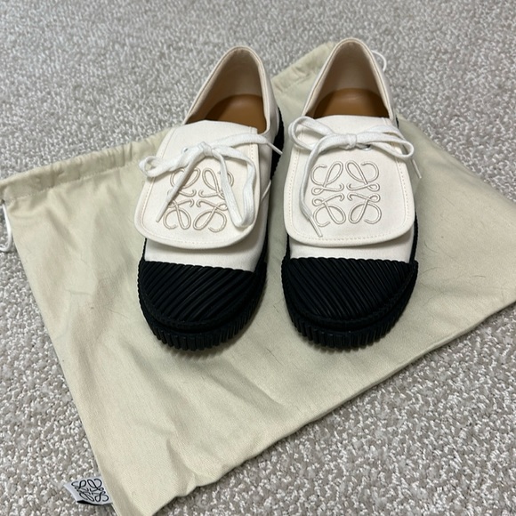 Loewe Shoes - Loewe sneakers